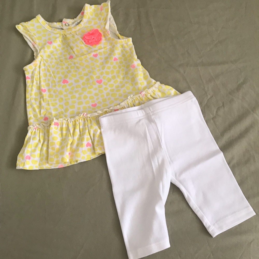 Carter’s two piece set